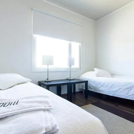 Apartment Spacious For 8 With Sauna *